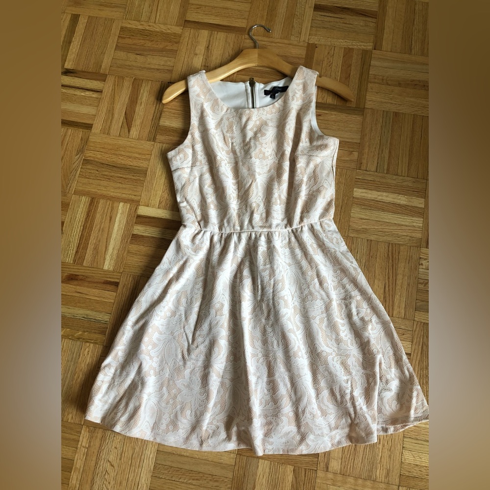 Women’s beige lace dress size XS